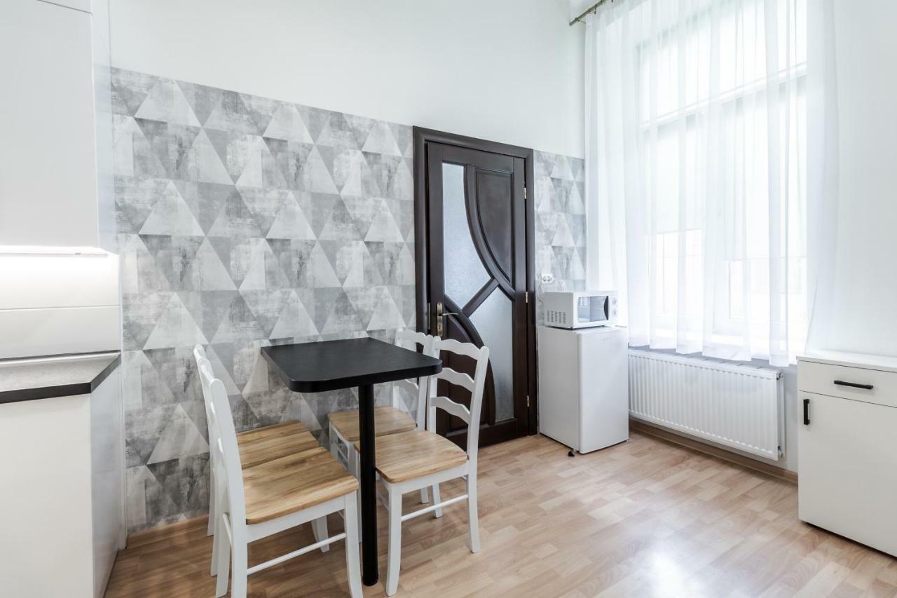 Apartment Inshiapartments On Bohomolʹtsya Str *